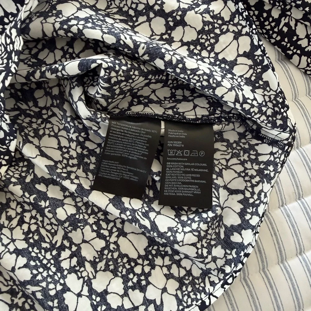 NEW H&M Floral Patterned Cotton Blouse - Picture 7 of 8